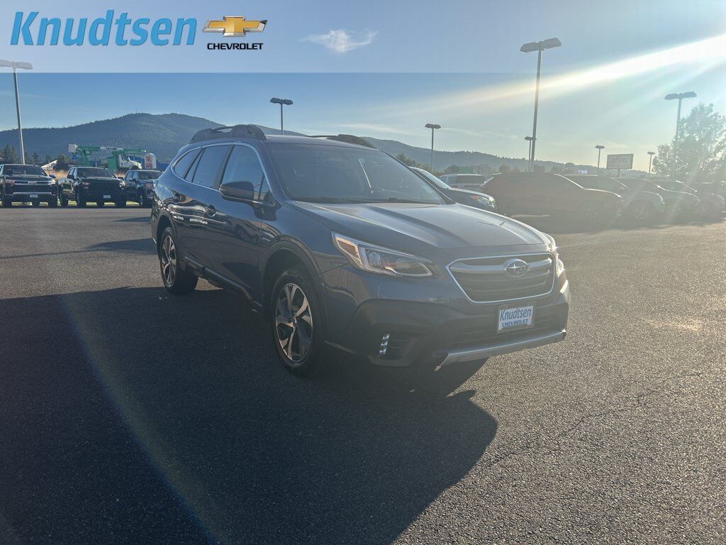 2021 SUBARU Outback