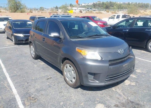 2013 TOYOTA SCION