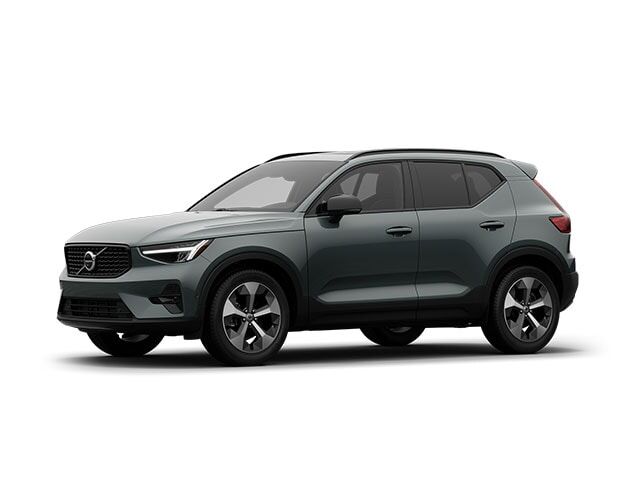 2026 VOLVO XC40