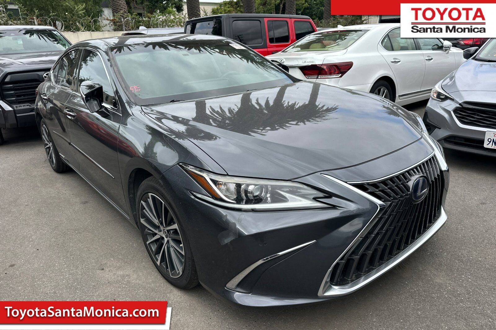2022 LEXUS ES