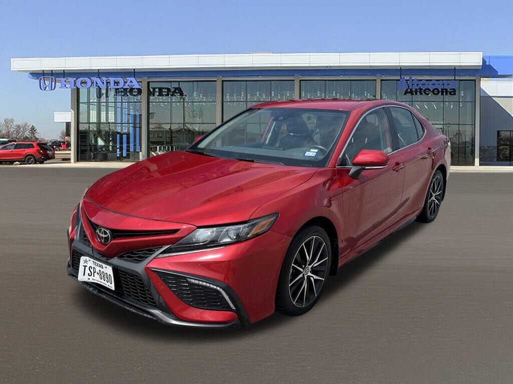 2024 TOYOTA Camry
