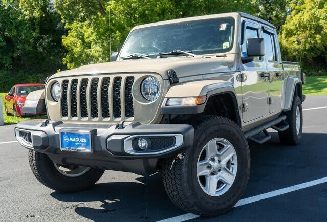 2022 JEEP Gladiator