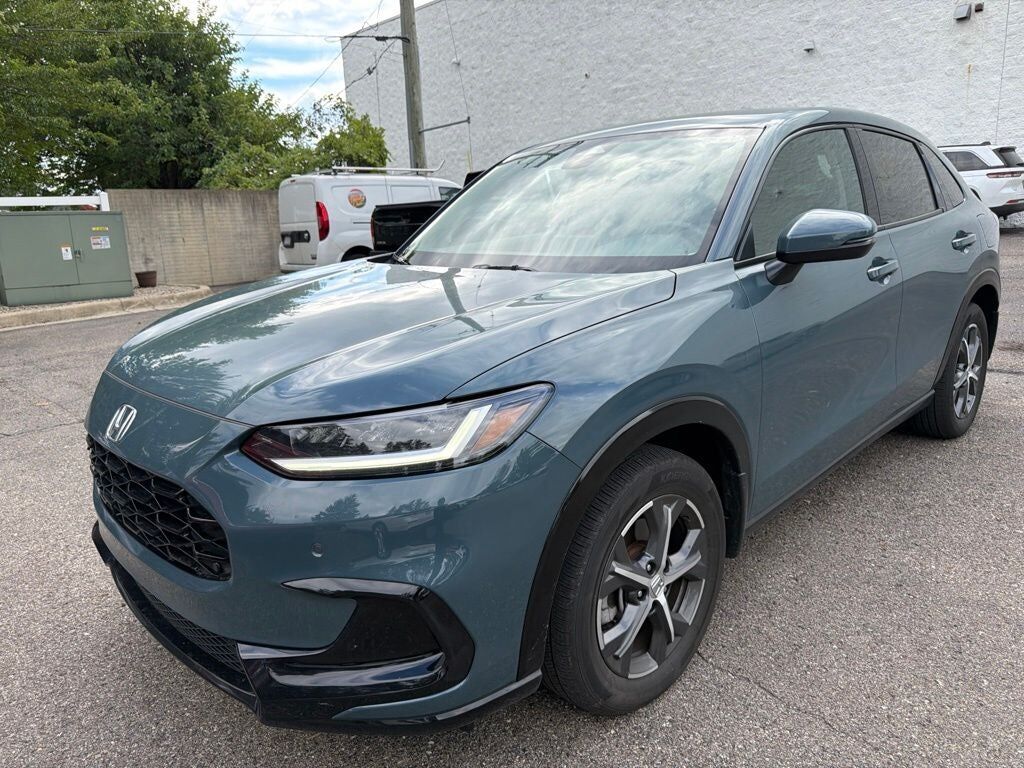 2025 HONDA HR-V