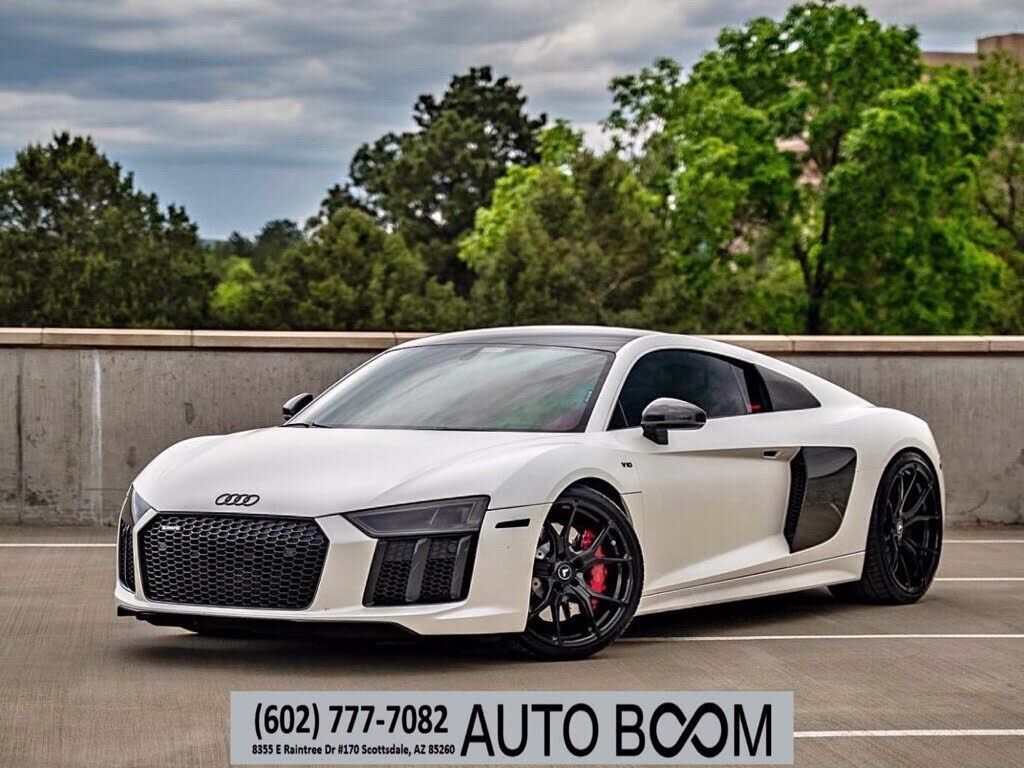 2017 AUDI R8