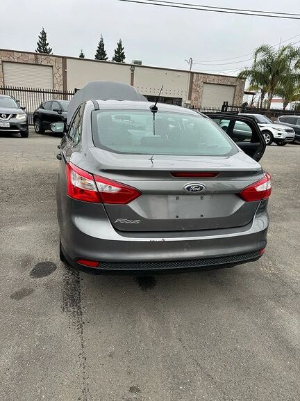 2012 FORD Focus