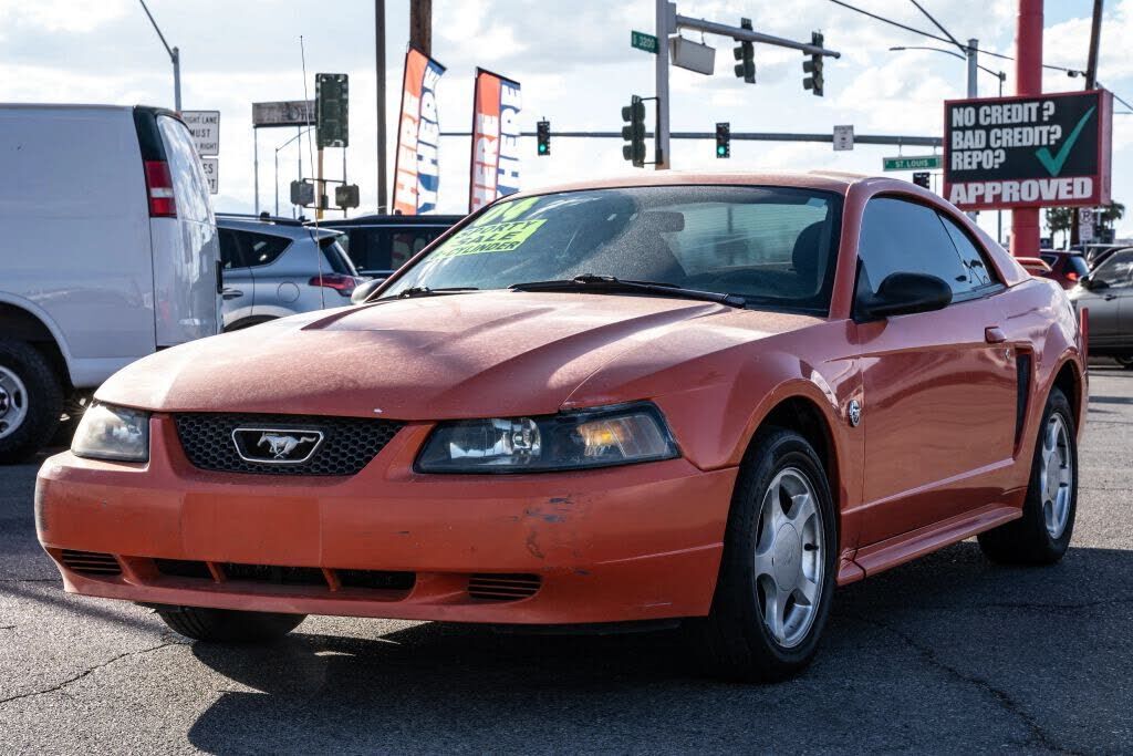 2004 FORD Mustang
