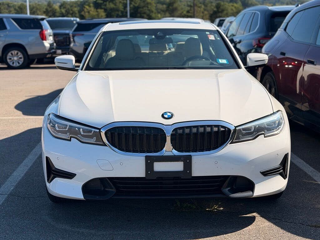 2021 BMW 330i