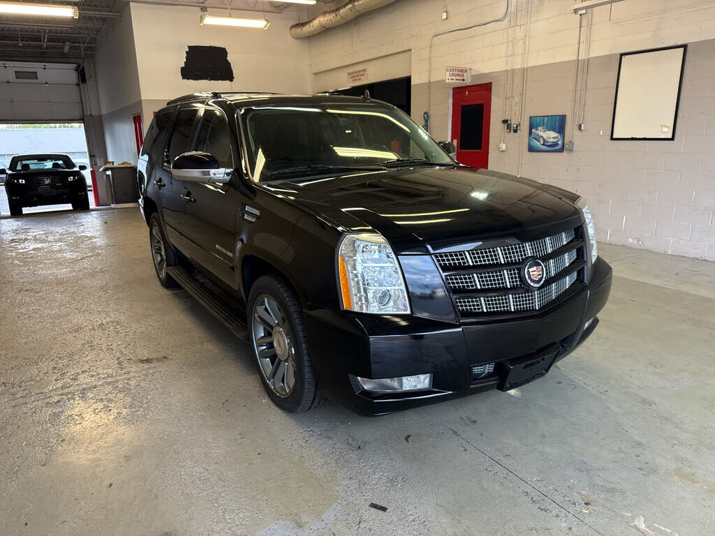 2014 CADILLAC Escalade