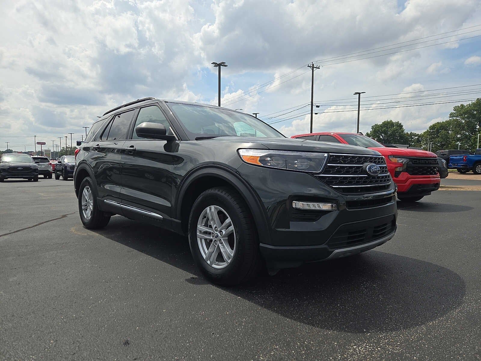 2022 FORD Explorer