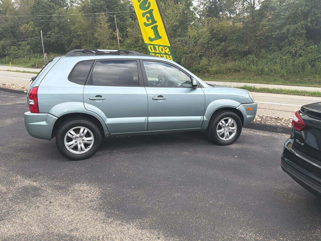 2008 HYUNDAI Tucson