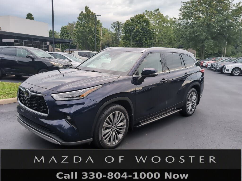 2021 TOYOTA Highlander