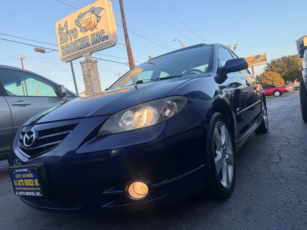 2004 MAZDA Mazda3
