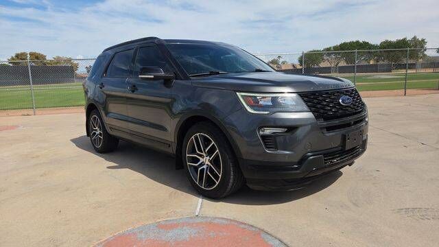 2018 FORD Explorer