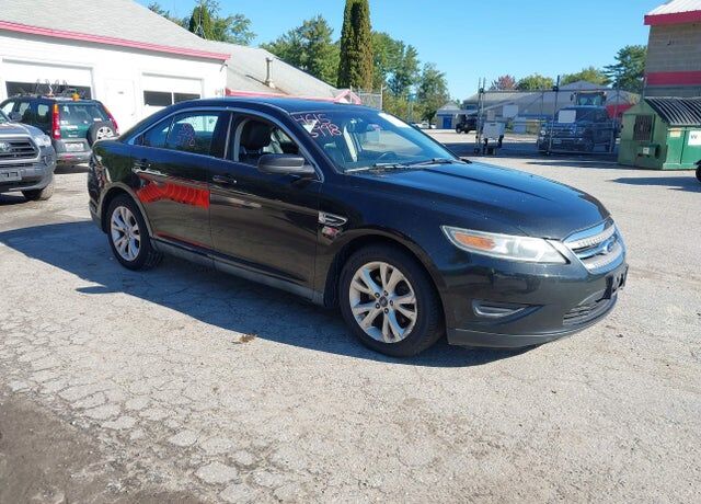 2011 FORD Taurus