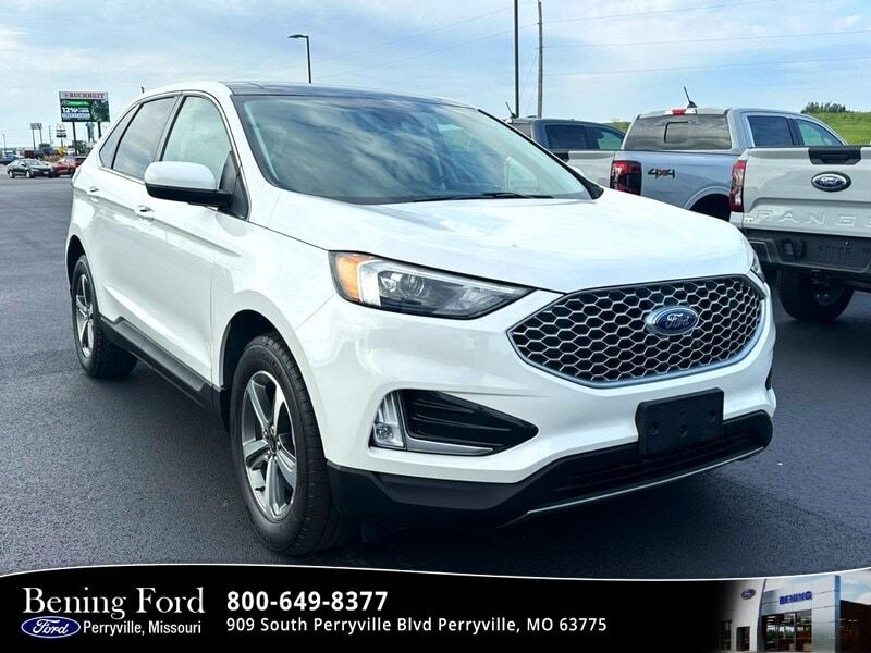 2023 FORD Edge