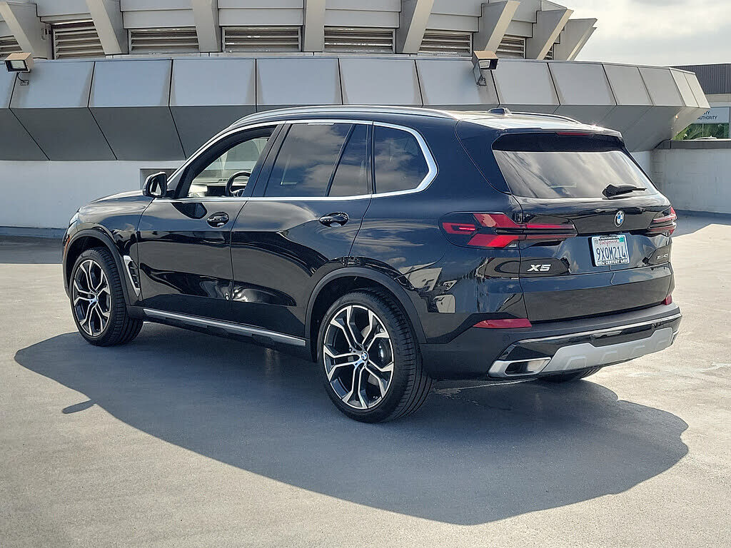 2026 BMW X5