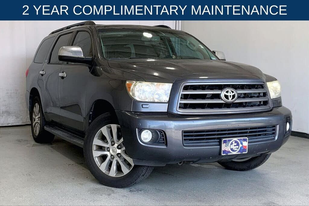 2016 TOYOTA Sequoia