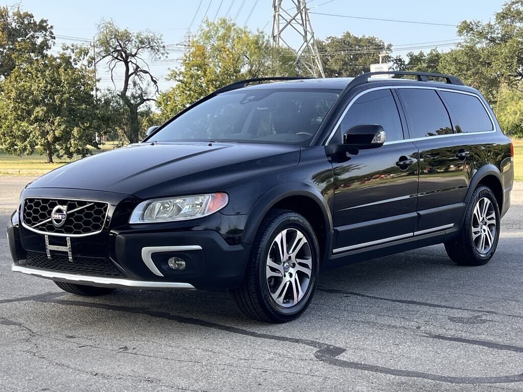 2015 VOLVO XC70