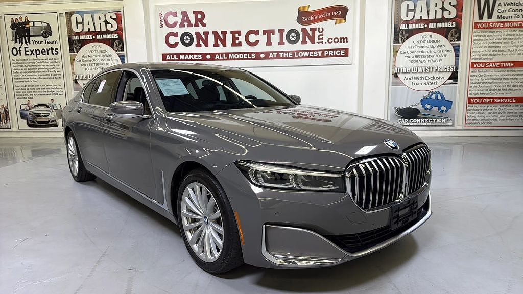 2020 BMW 740i