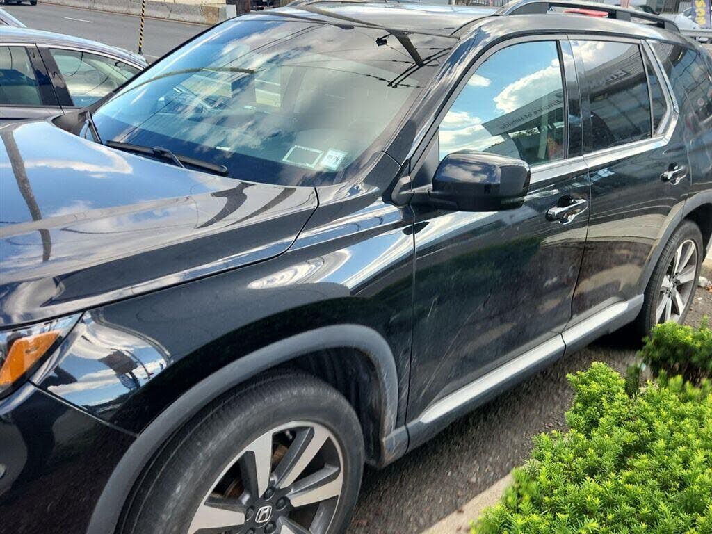 2023 HONDA Pilot
