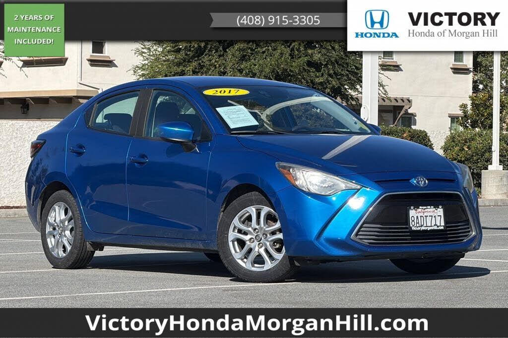 2017 TOYOTA Yaris
