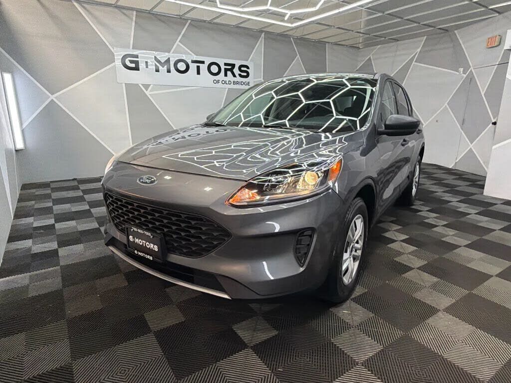 2021 FORD Escape