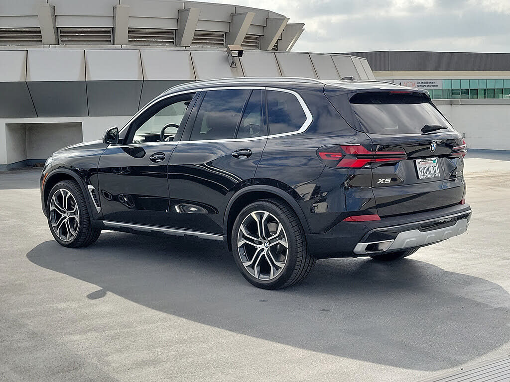 2026 BMW X5