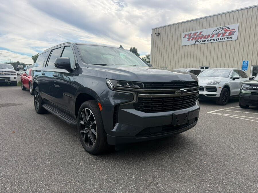 2021 CHEVROLET Suburban