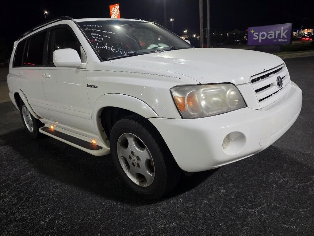 2004 TOYOTA Highlander