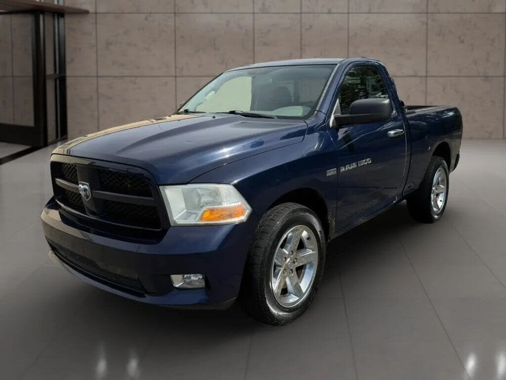 2012 DODGE Ram