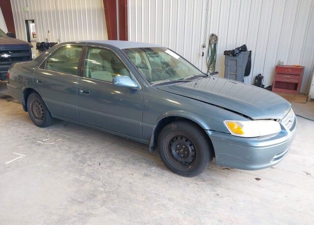 2000 TOYOTA Camry