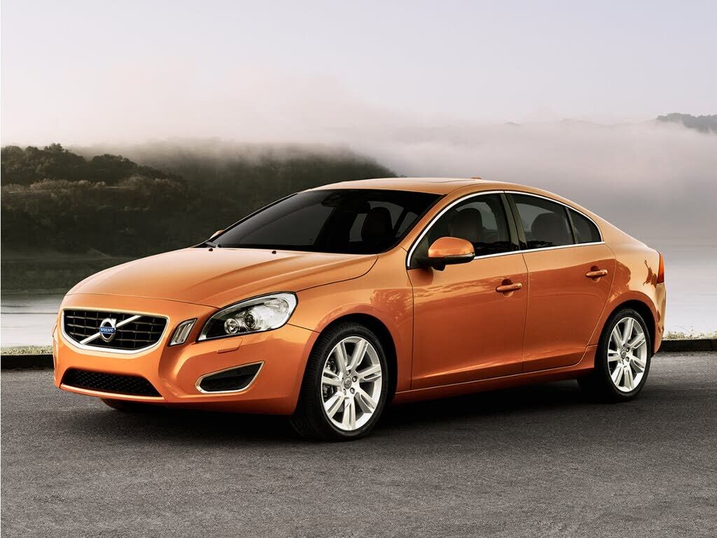 2012 VOLVO S60