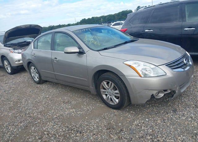 2012 NISSAN Altima