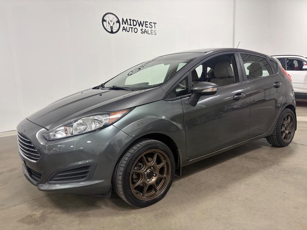 2015 FORD Fiesta