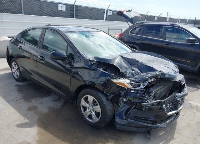 2018 CHEVROLET Cruze
