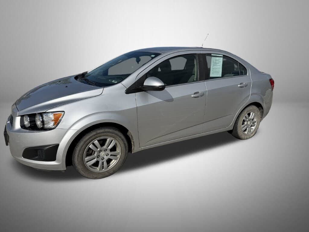 2015 CHEVROLET Sonic
