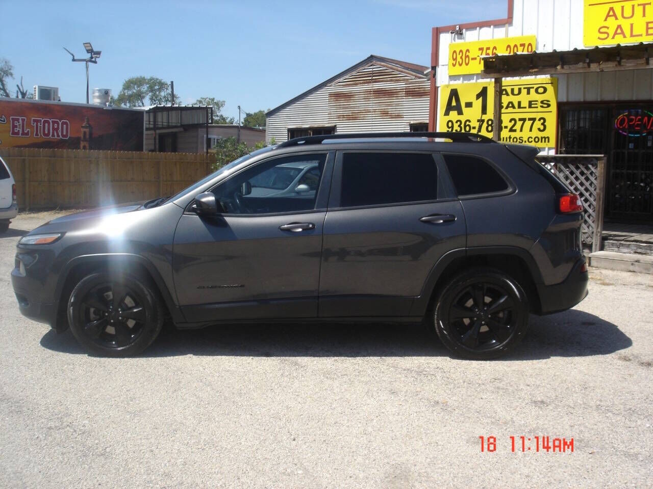 2016 JEEP Cherokee