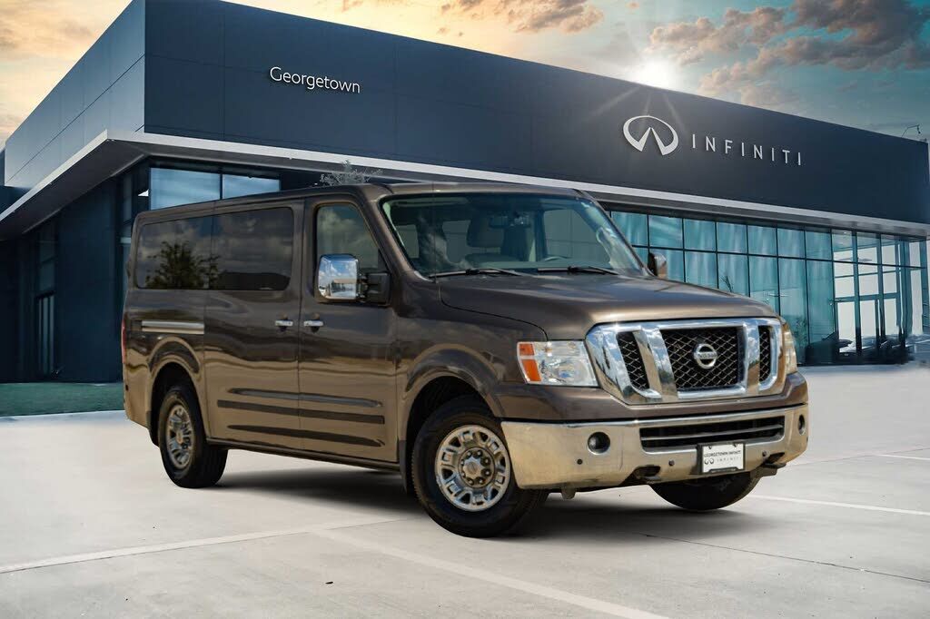 2017 NISSAN NV3500