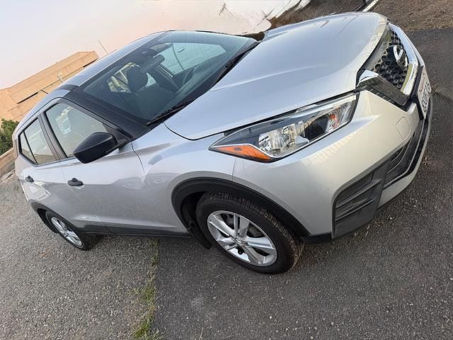 2020 NISSAN Kicks