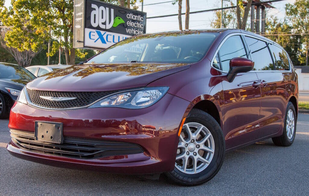 2017 CHRYSLER Pacifica