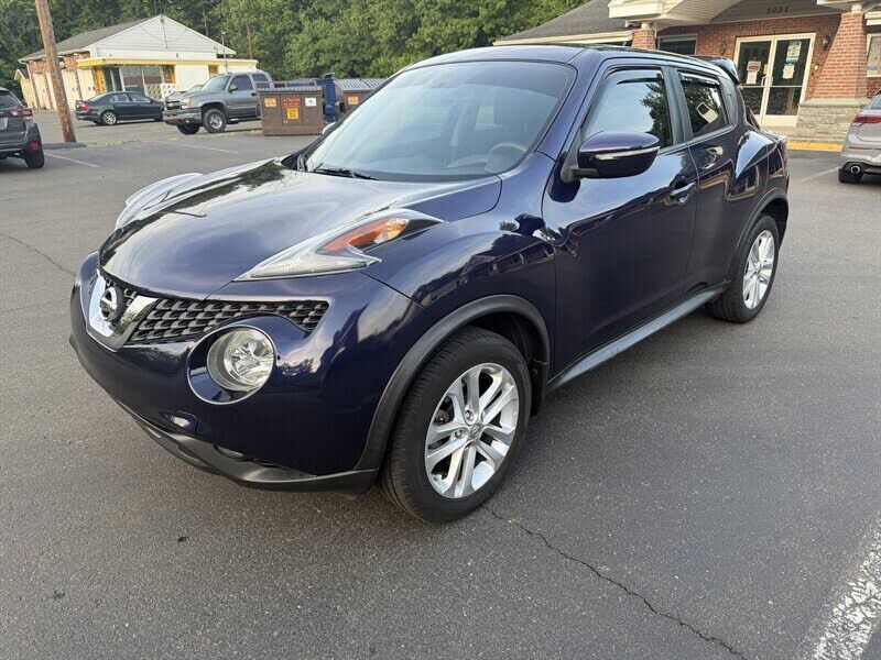 2015 NISSAN Juke