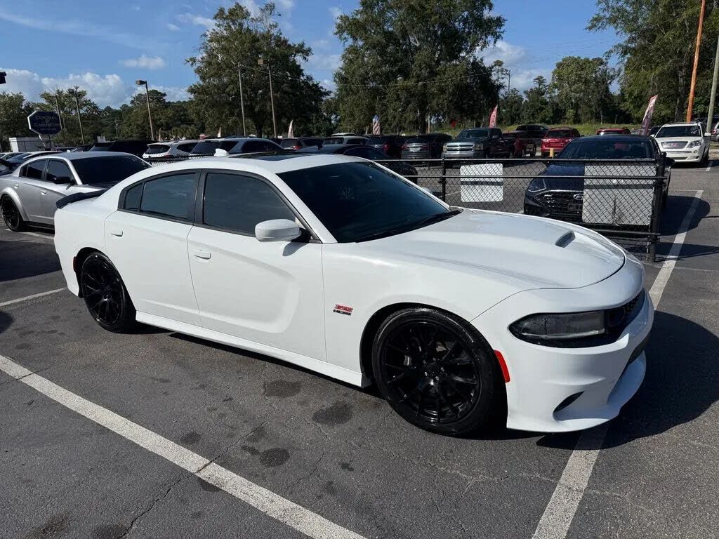 2019 DODGE Charger