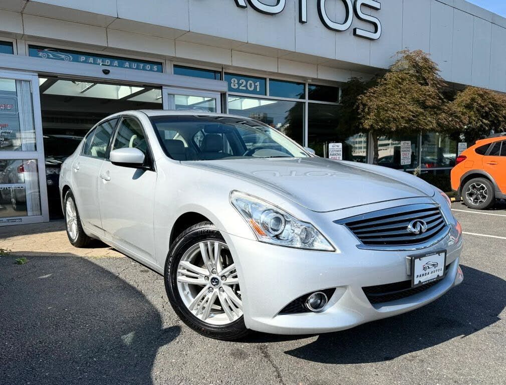 2010 INFINITI G37