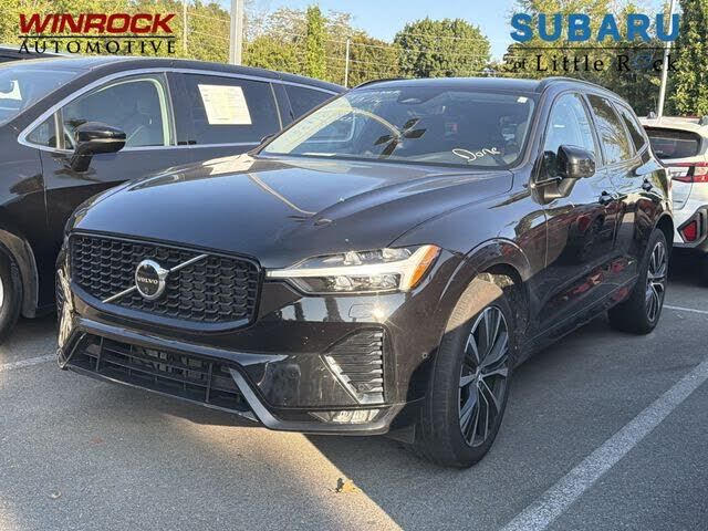 2025 VOLVO XC60