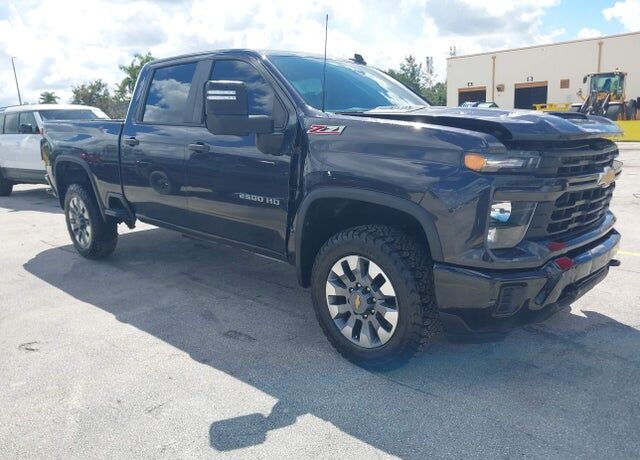 2024 CHEVROLET Silverado HD