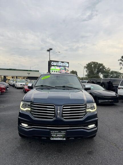 2017 LINCOLN Navigator