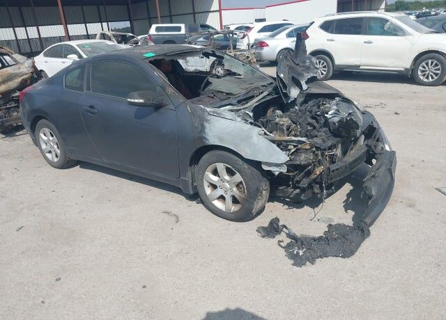 2009 NISSAN Altima