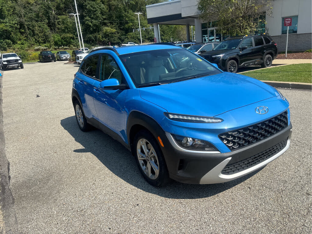 2023 HYUNDAI Kona