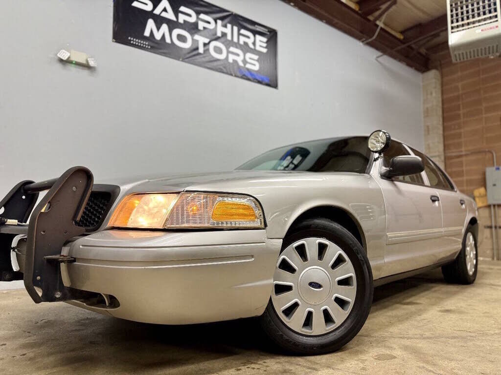 2011 FORD Crown Victoria