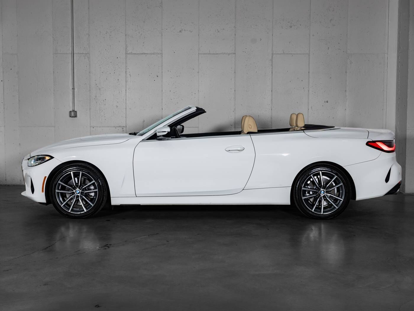 2023 BMW 430i
